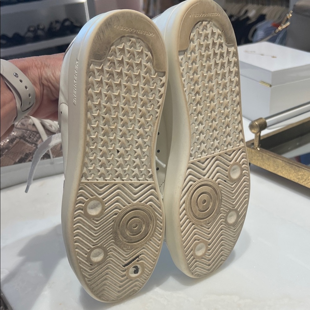 Golden Goose White Sneakers with Silver Star - Picture 3 of 4